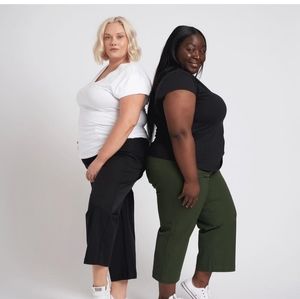 Universal Standard size 14 Duffle Bag Twill Crop Pants